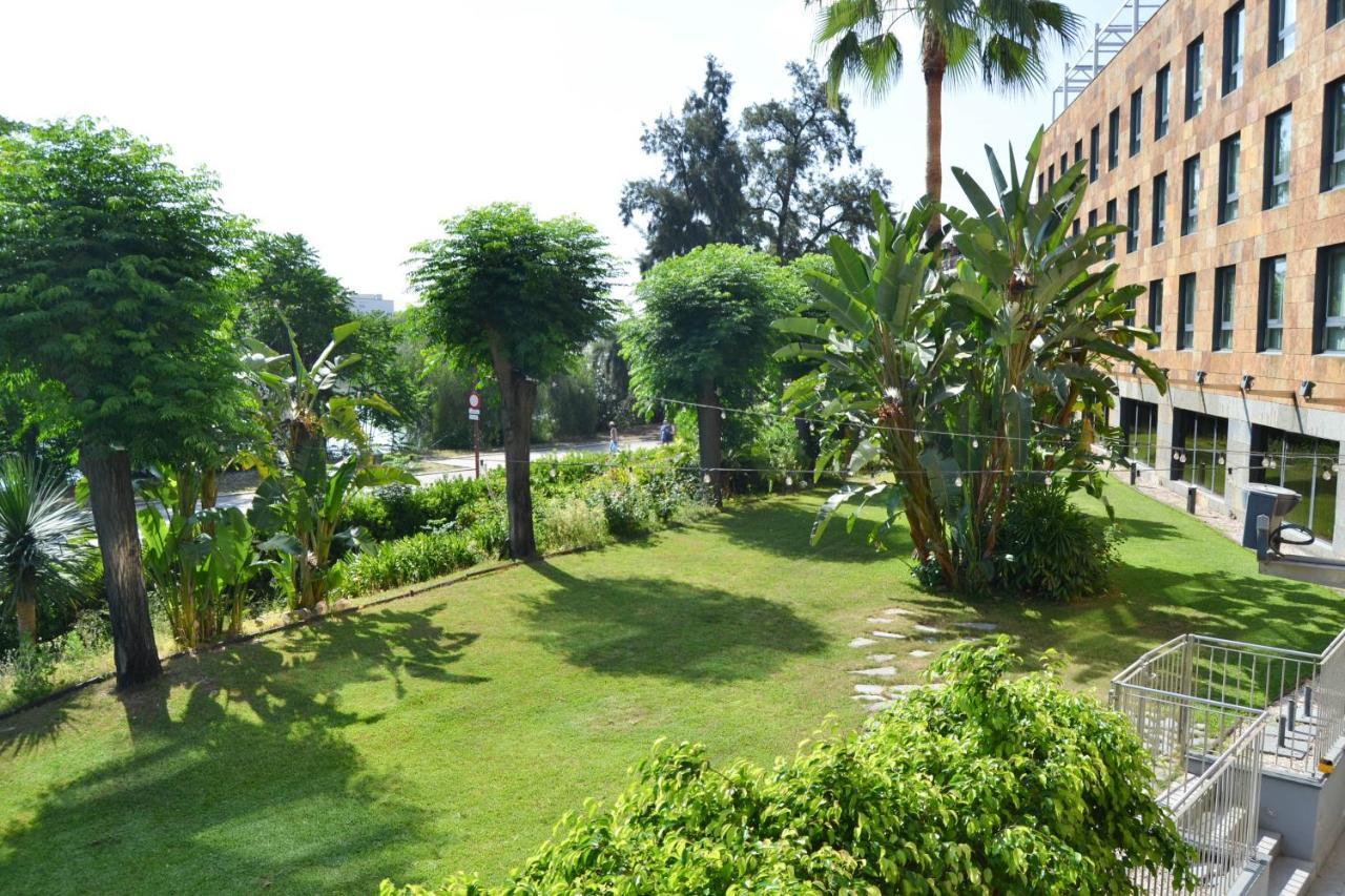 Ribera De Triana 4*