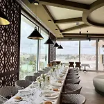 Ribera De Triana Hotel