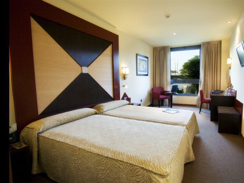Ribera De Triana Hotel 4*
